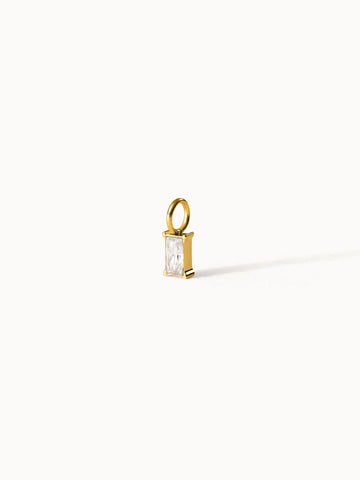 Stone White Charm Anhänger aus 18K Gold, klarer Zirkonia, edel und feminin, PURELEI inspiriert von Island-Spirit.