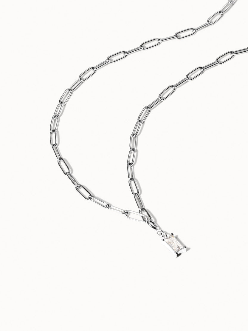 {"color":"Silver"}