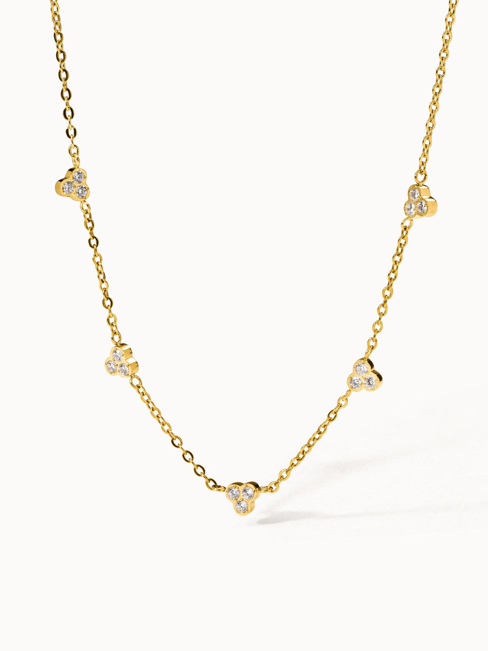 PURELEI Amicizia Kette aus 18K Gold mit Zirkonia-Schmucksteinchen, elegant und vintage-inspiriert.