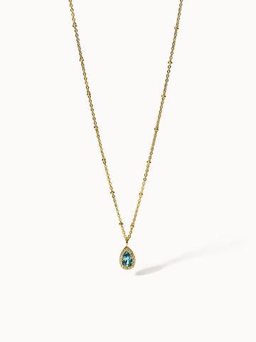 PURELEI Bellezza Kette mit goldener Edelstahlkette und blauem Tropfen-Schmuckstein, elegant und vintage-inspiriert