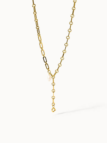 Goldene Kette mit Perle, elegante Gliederstruktur von PURELEI.