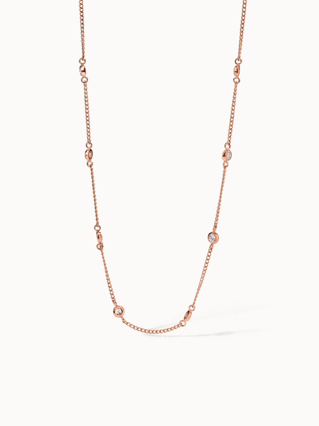 Roségoldene Kette mit funkelnden Details von PURELEI, elegant und feminin.