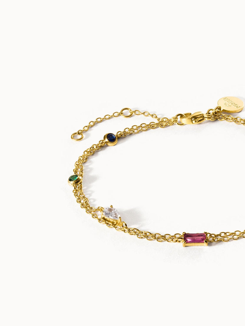 Goldenes Armband mit bunten Steinen, elegant und feminin, von PURELEI.