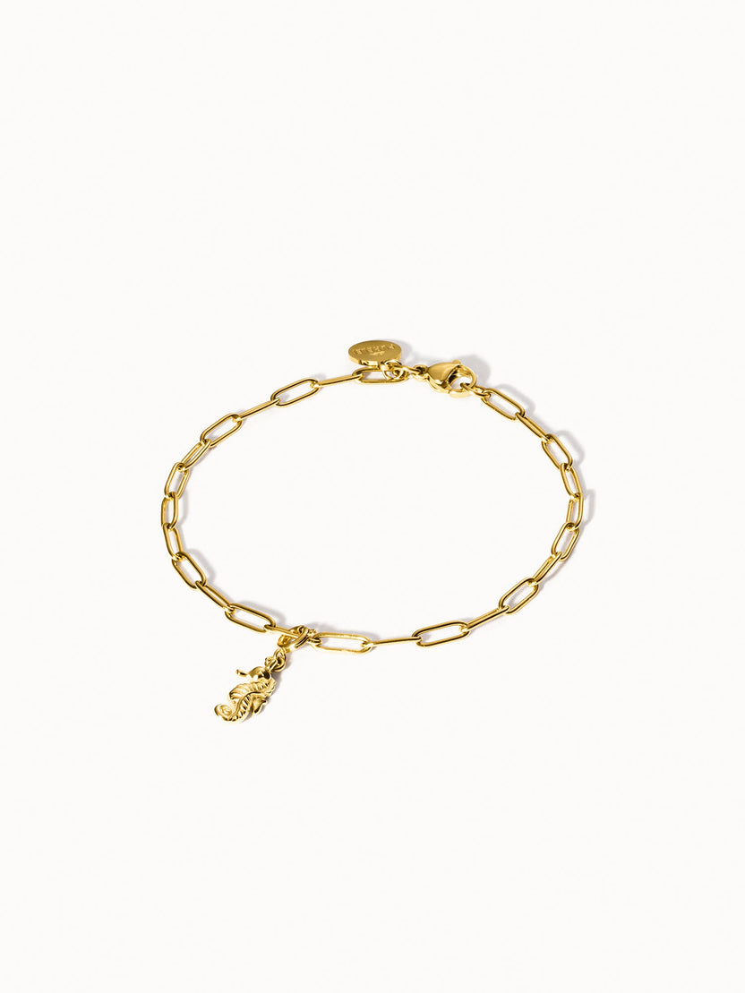 {"color":"Gold"}