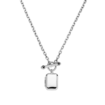 Silberne Kette mit rechteckigem Anhänger und Toggle-Verschluss von PURELEI, modern und elegant.