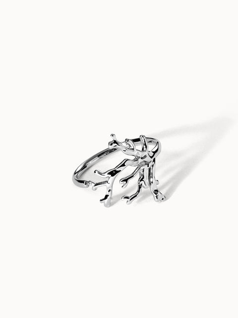 {"color":"Silver", "type":"lead_image"}