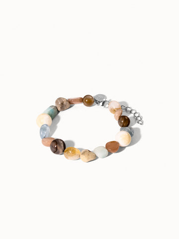 {"color":"Silver","type":"lead_image"}