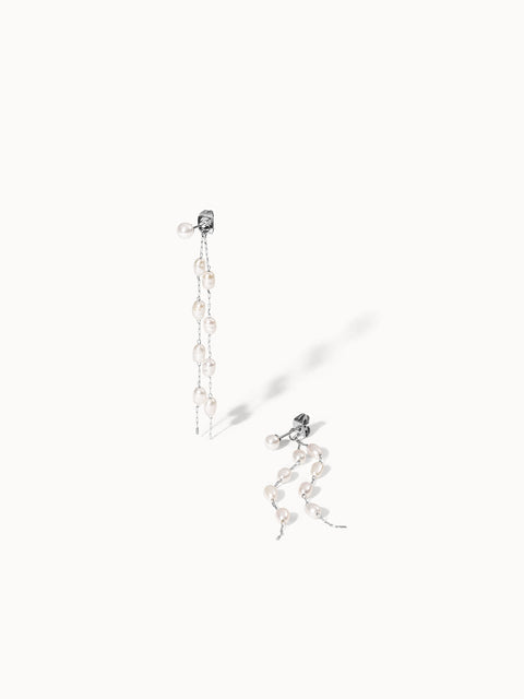 {"color":"Silver", "type":"lead_image"}