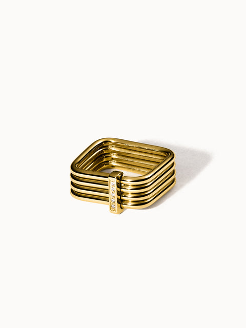 {"color":"Gold","type":"lead_image"}