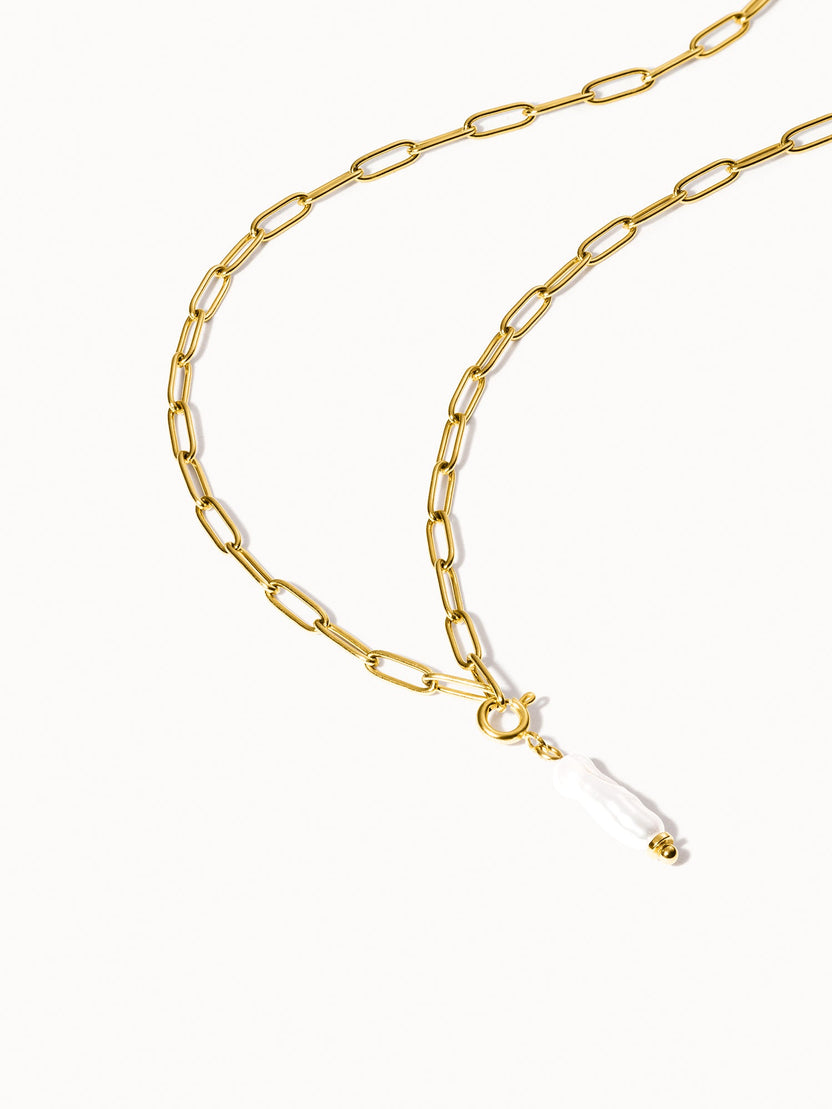 {"color":"Gold"}