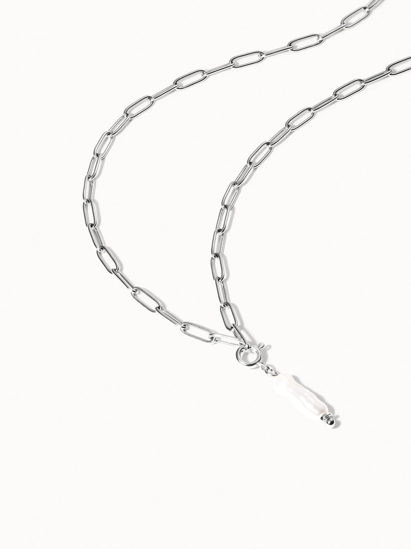 {"color":"Silver"}