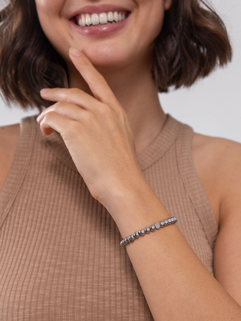 Letter F Armband