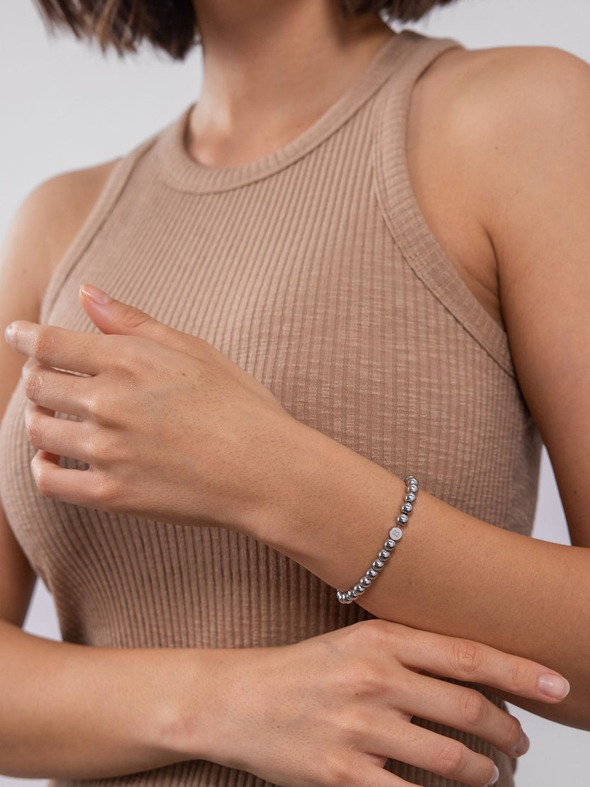 Letter B Armband