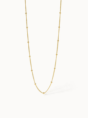 Feingliedrige Li’ili’i Kette aus 18K Gold, minimalistisch und elegant, PURELEI Signature für subtilen Luxusschmuck.