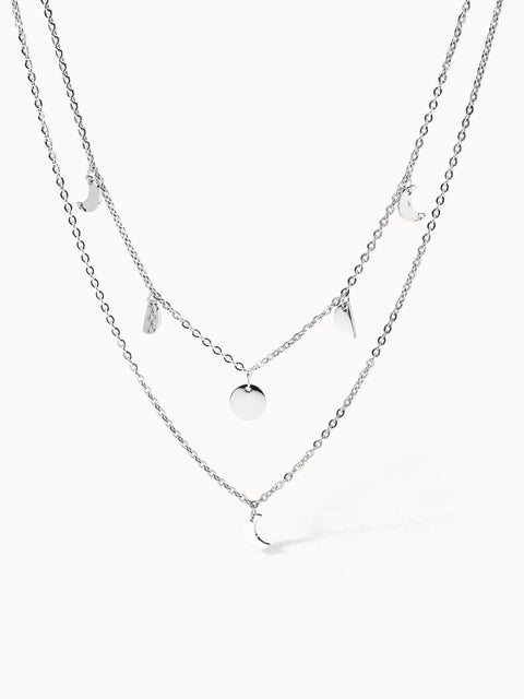 Zweiteilige Luna Kette aus nickelfreiem Silber mit filigranen Mondanhängern, elegant und feminine PURELEI.