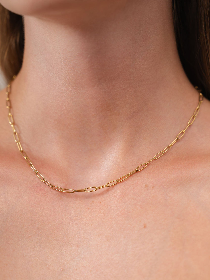 {"color":"Gold"}