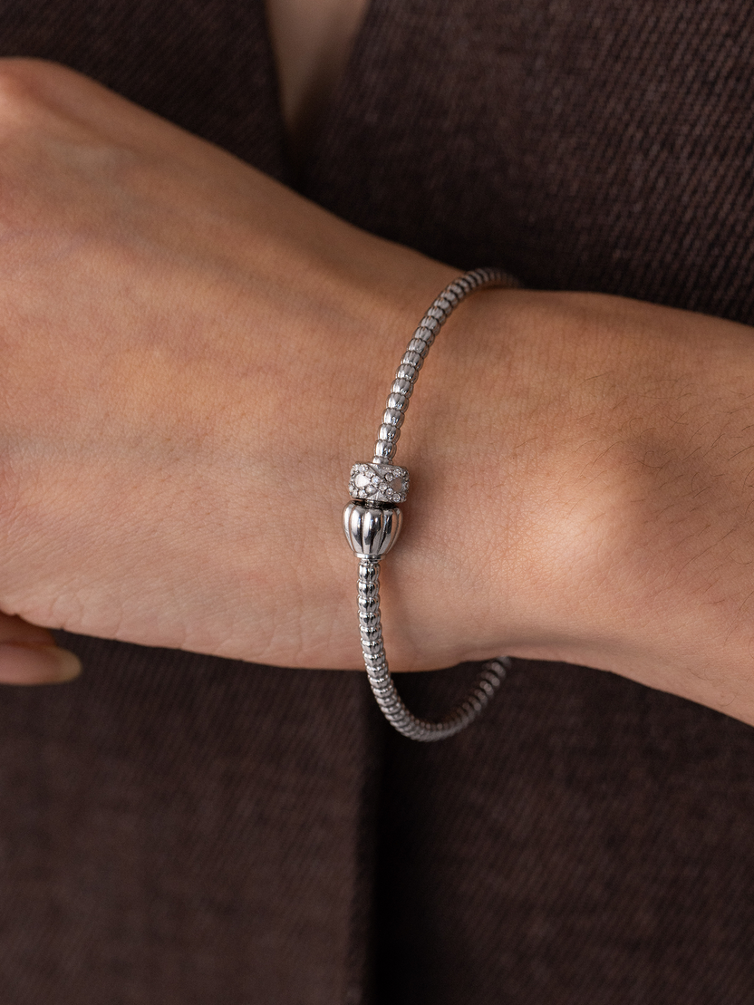LEI Infinity Charm