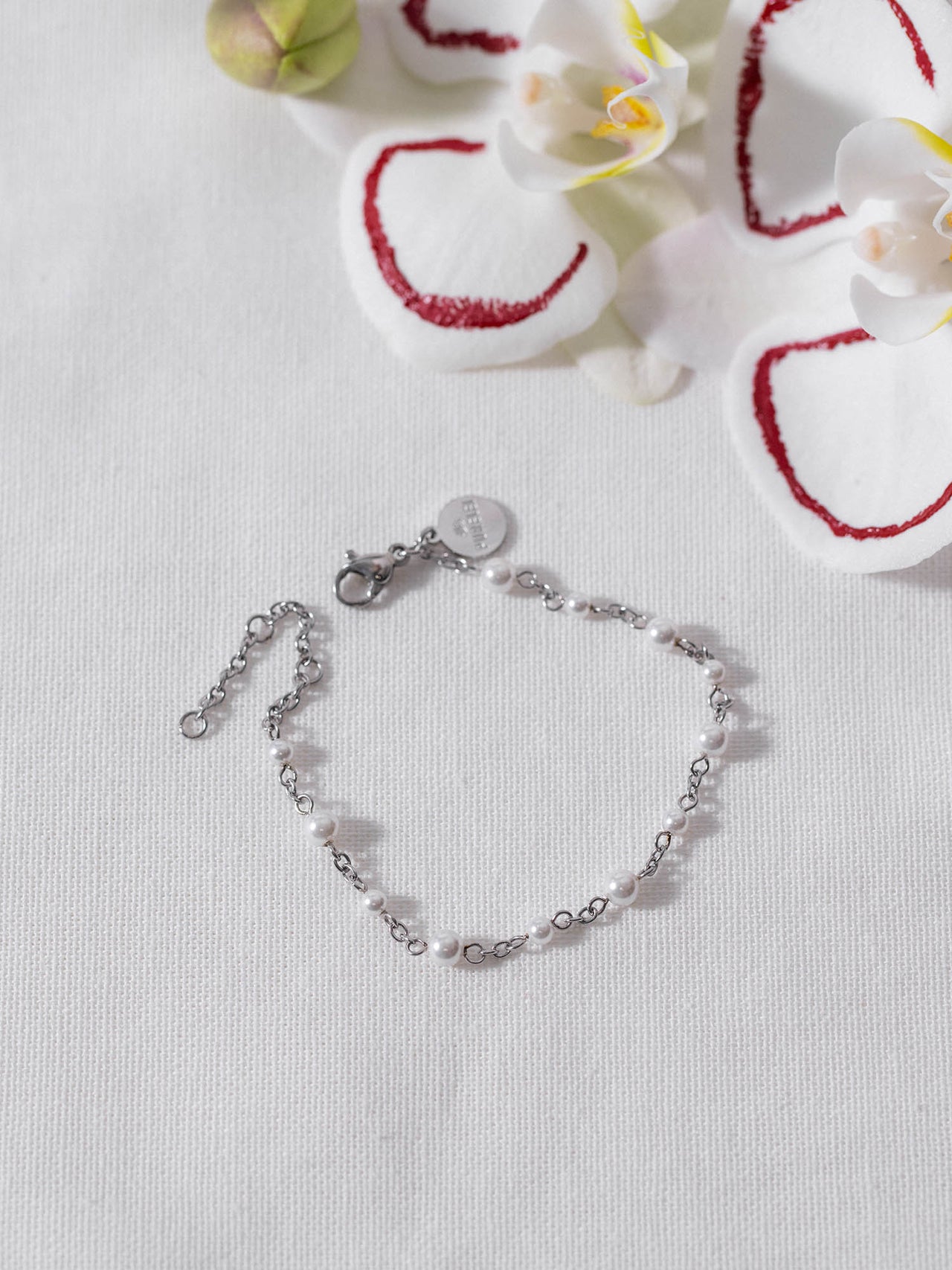 Adore Pearl Armband