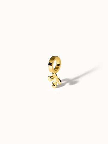 {"color":"Gold", "type":"lead_image"}