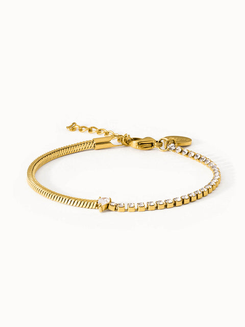 {"color":"Gold","type":"lead_image"}

