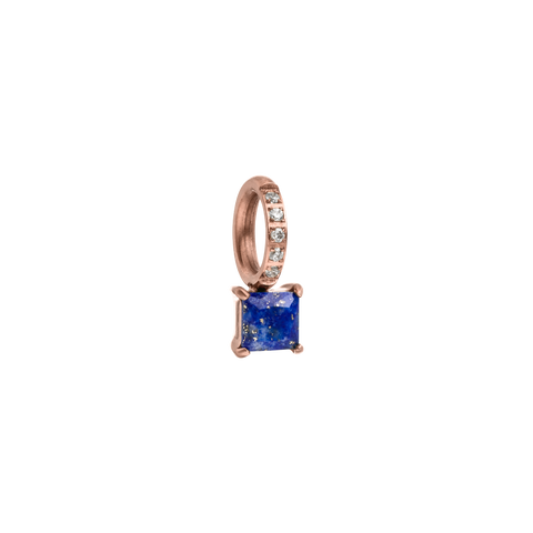 Roségoldener Anhänger mit blauem Stein und funkelnden Zirkonia von PURELEI.