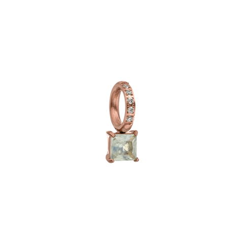 Roségoldener Anhänger mit aquamarinfarbenem Stein und funkelnden Zirkonia von PURELEI.
