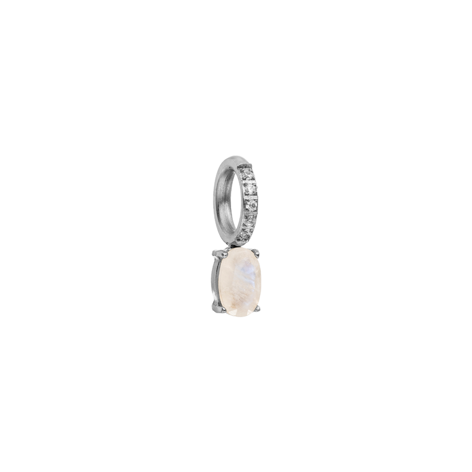 Silberner Ring mit Mondstein und funkelnden Zirkonia von PURELEI, elegant und feminin.