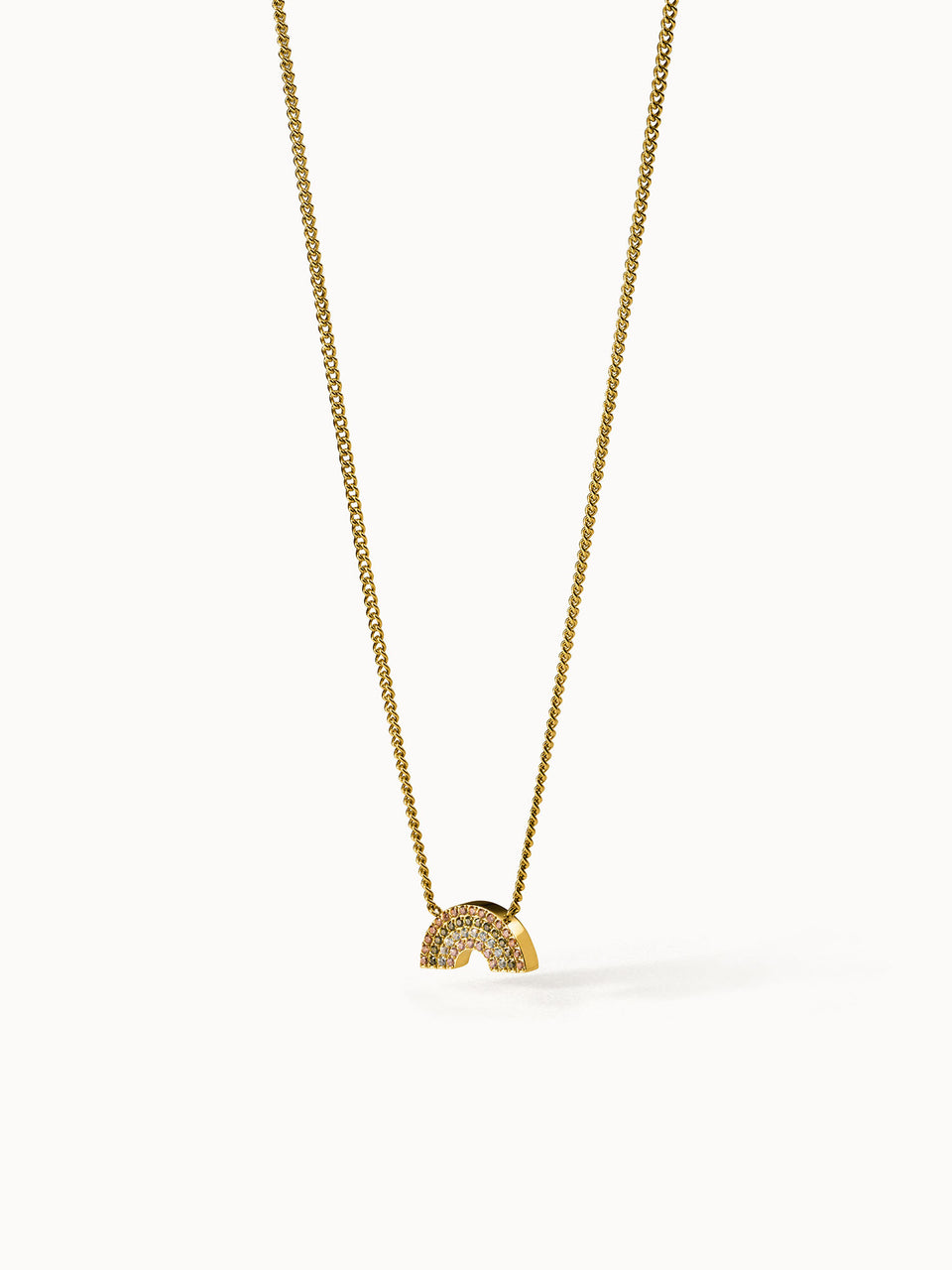 Goldene Kette mit Regenbogen-Anhänger, funkelnd und elegant, von PURELEI.
