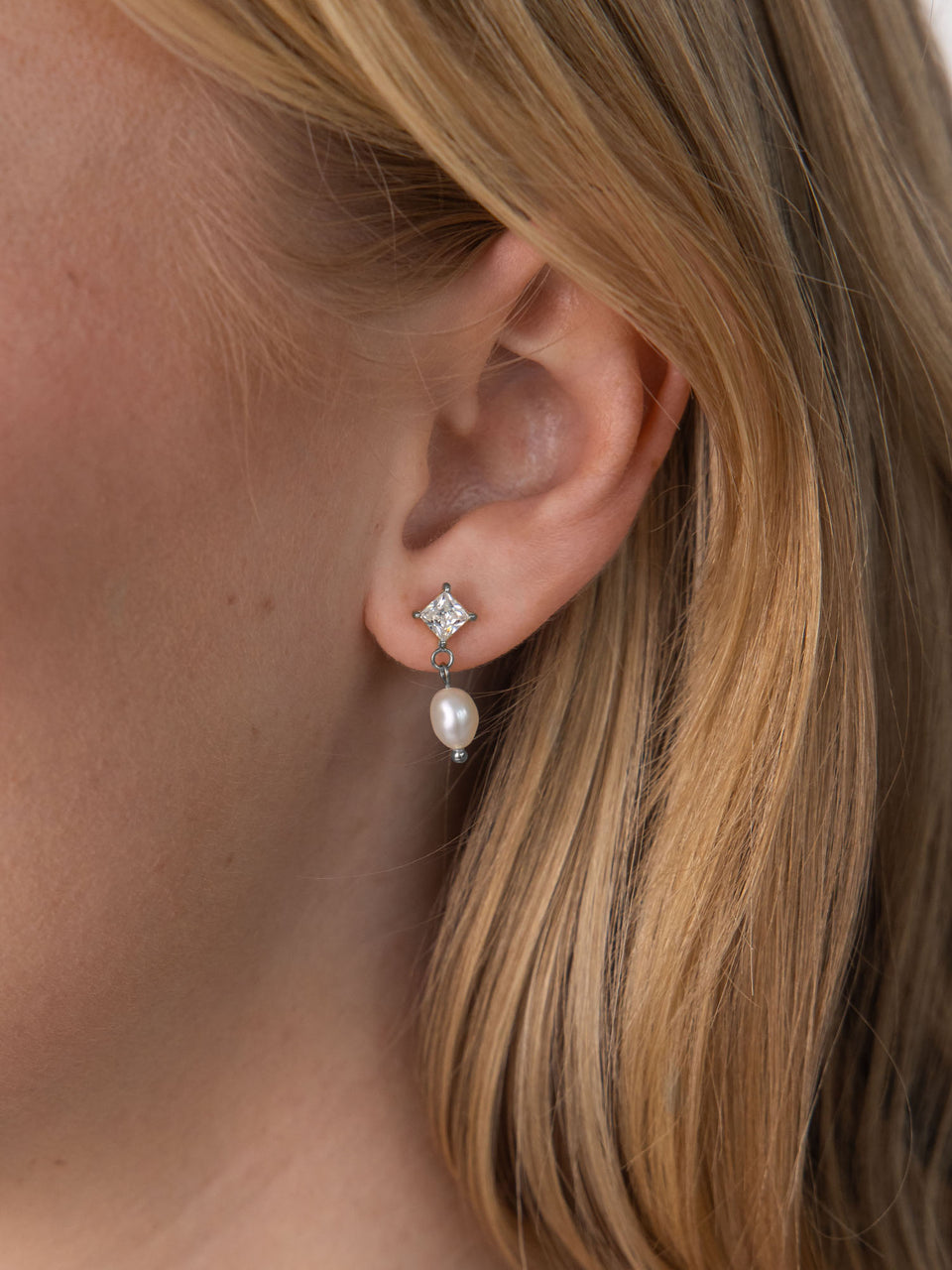 Elegant Pearl Earrings