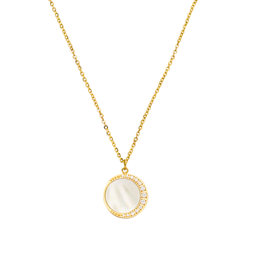 Goldene Kette mit Muschel-Anhänger und funkelnden Details von PURELEI.