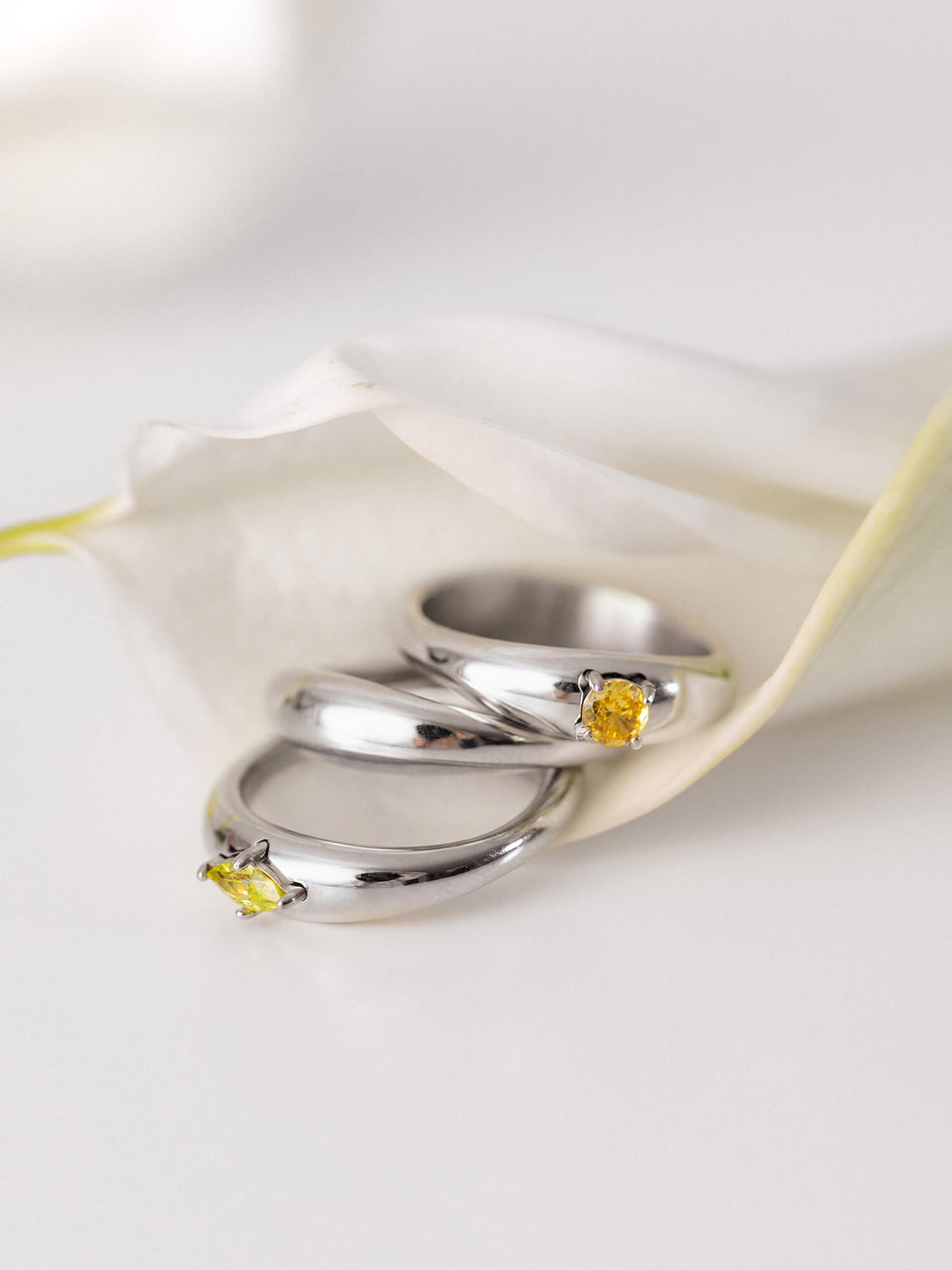 Soft Curve Ring Set