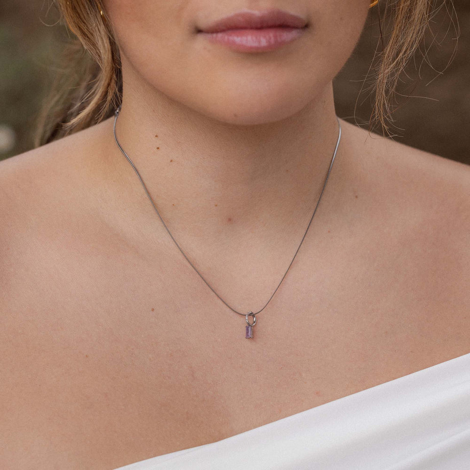 Silberne Kette mit Schlüssel-Anhänger, elegant und feminin, von PURELEI.