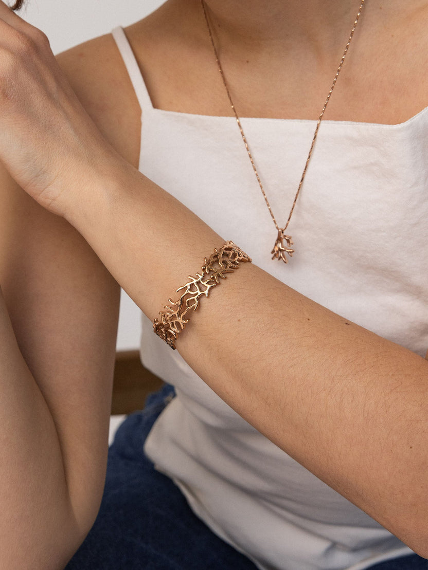 Jewelry Box Coral Armcuff