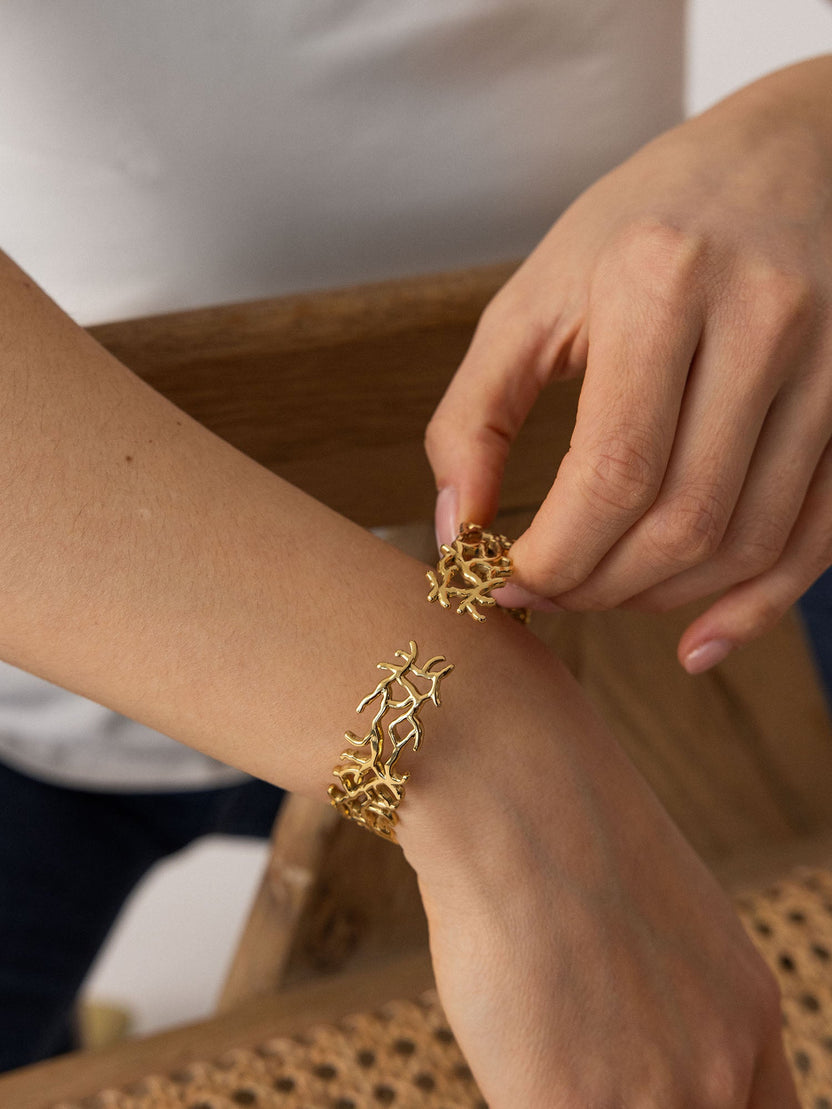 Jewelry Box Coral Armcuff