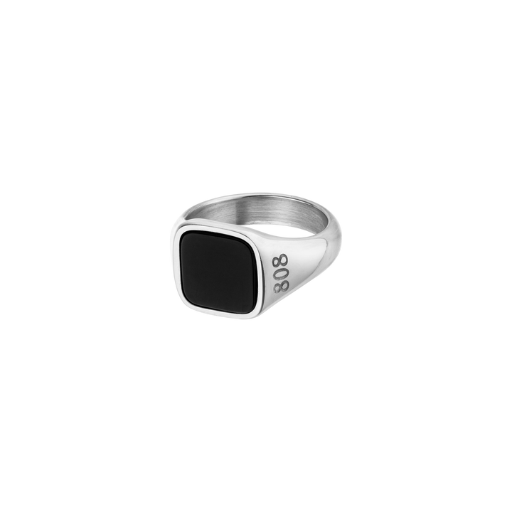 Silberner Ring mit schwarzem Stein, PURELEI, modern und elegant.