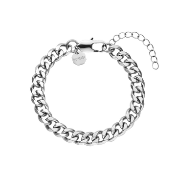 Silbernes Armband mit Kettendesign und PURELEI-Anhänger, elegant und modern.